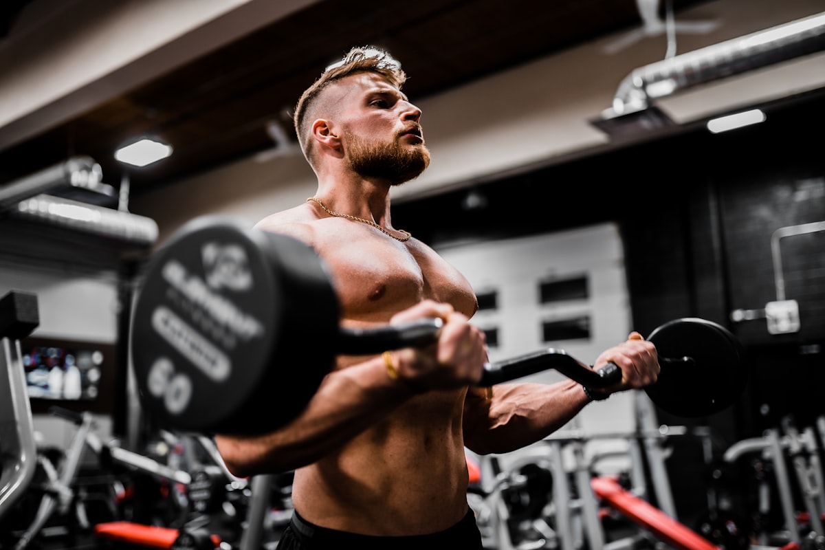 Energy nutrition for active men